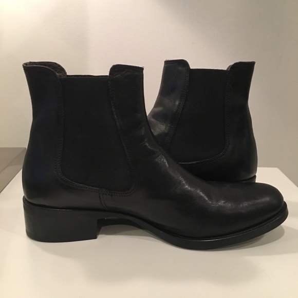 Black booties - Picture 5 of 5